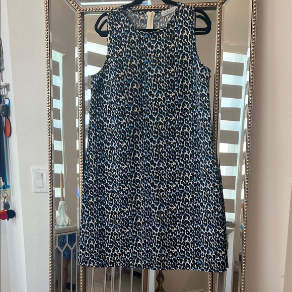 Chic Leopard Print Sleeveless Mini Dress - Picture 1 of 6